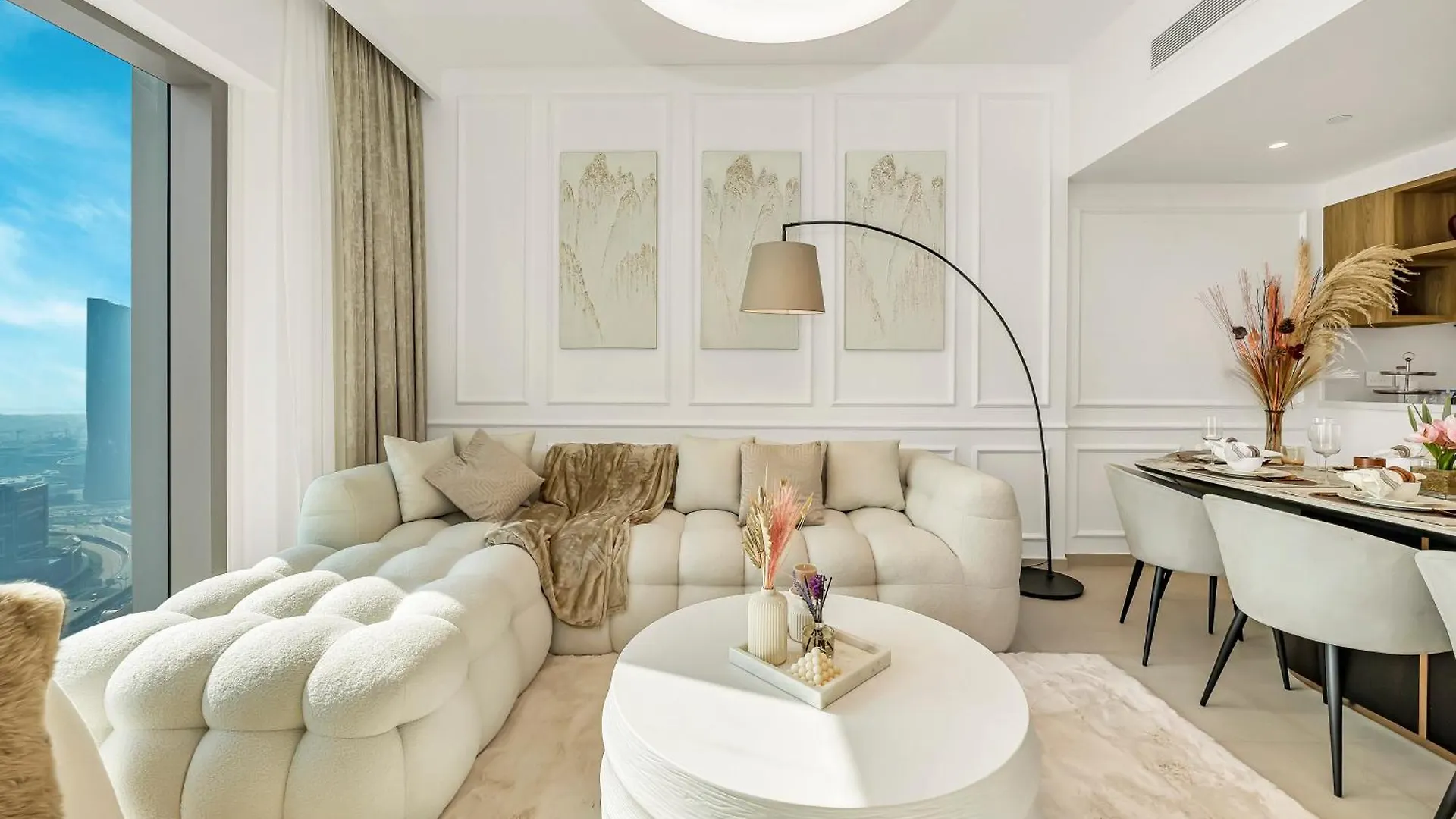 Chic 4 Bedroom Apartment I Burj Khalifa & Fountain Views I Direct Access To Dubai Mall I Free Gym, Pool, Parking Wi-Fi And Ps5 I By Skyline Serenity 0*,  United Arab Emirates